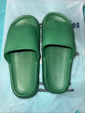 Green Cloud Slide Sandals
